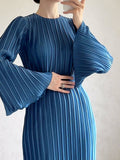 themeisles Flared Sleeves Long Sleeves Pleated Ruffled Solid Color Round-Neck Maxi Dresses