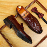 2025 Douyin Internet celebrity new men's business dress British men's shoes crocodile pattern leather young trendy men's shoes business leather shoes