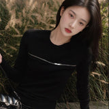 Star same zipper black crew neck long-sleeved knitted sweater PU skirt autumn new two-piece set women's L9163